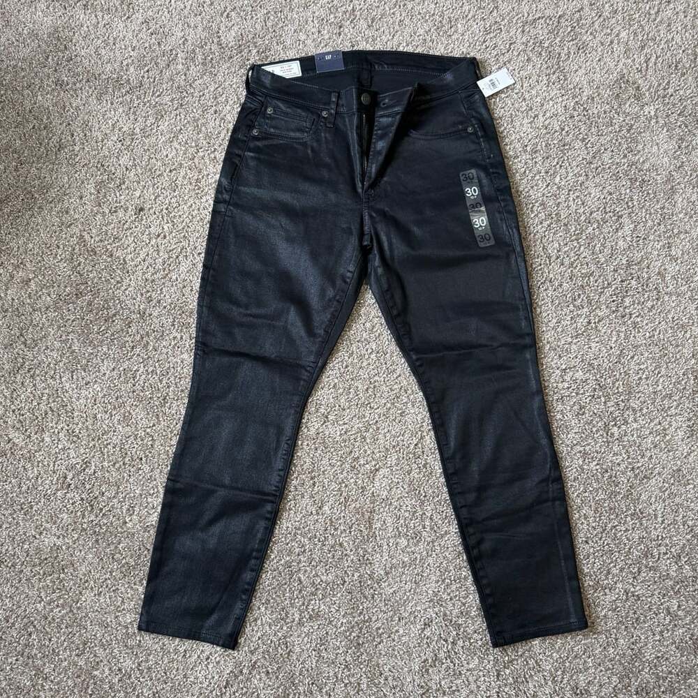 GAP True Skinny Mid Rise Coated Jean in Black Grunge Streetwear